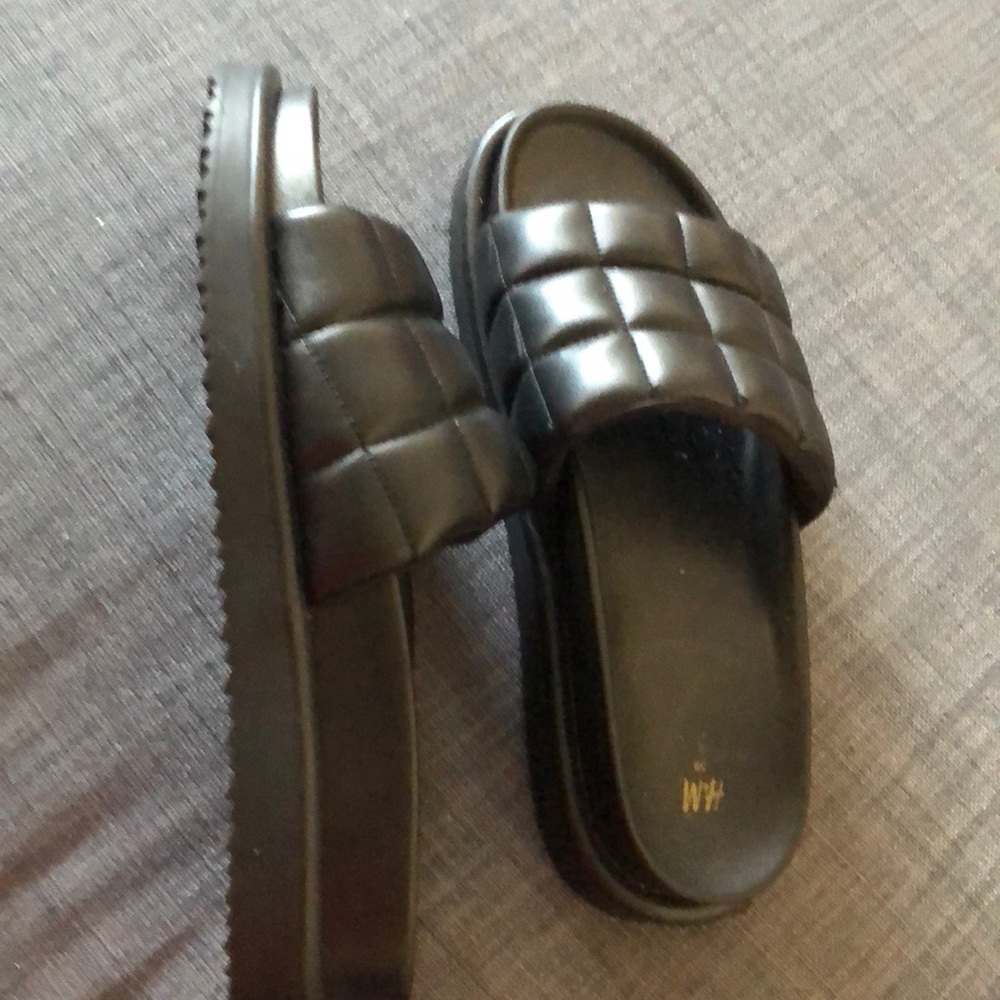 H&M slides - Picture 4 of 4
